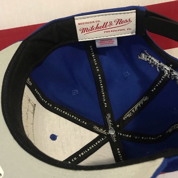Warriors Snap Back Hat NWT Leather Mitchell & Ness - Picture 3 of 8